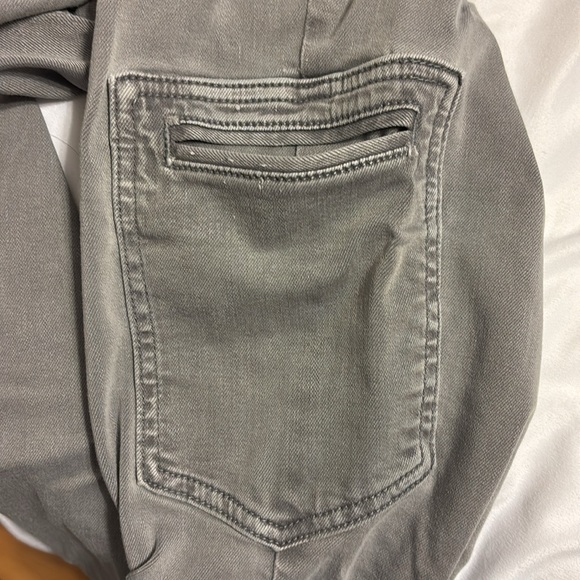 AE Hi-Rise Cargo Jegging - Picture 3 of 6